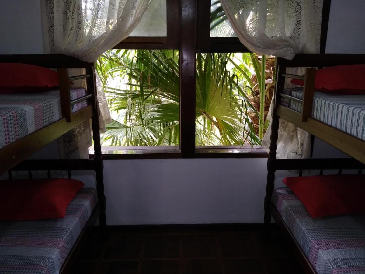 Kombi - Filial Jardim Botanico Albergue Curitiba